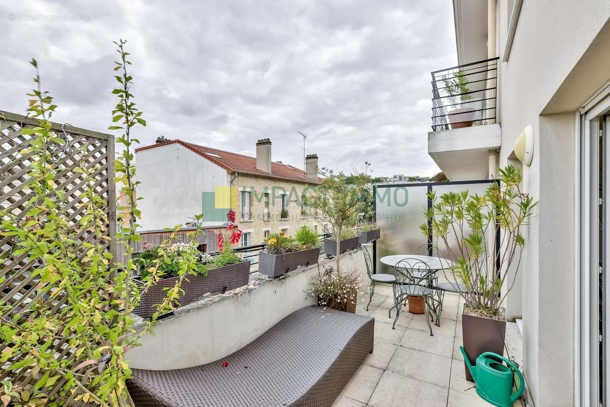 Appartement à SURESNES