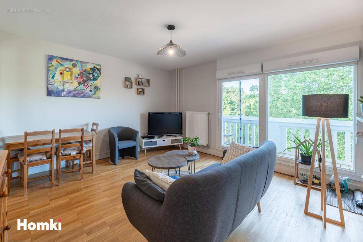 Appartement à LYON-5E