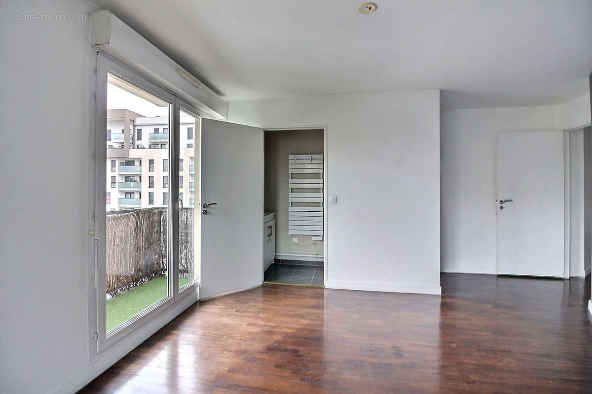 Appartement à COLOMBES