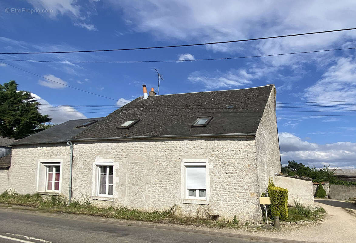 Maison à CHARSONVILLE