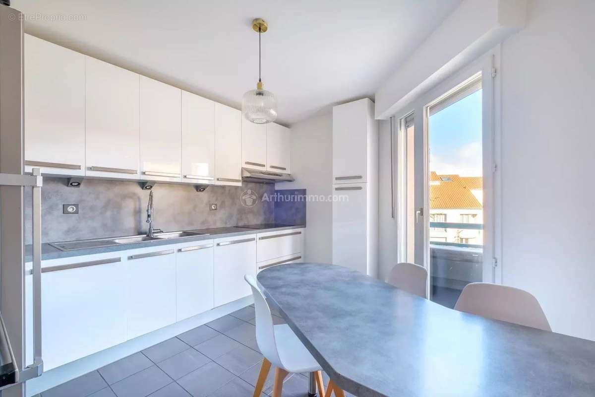 Appartement à VILLEURBANNE