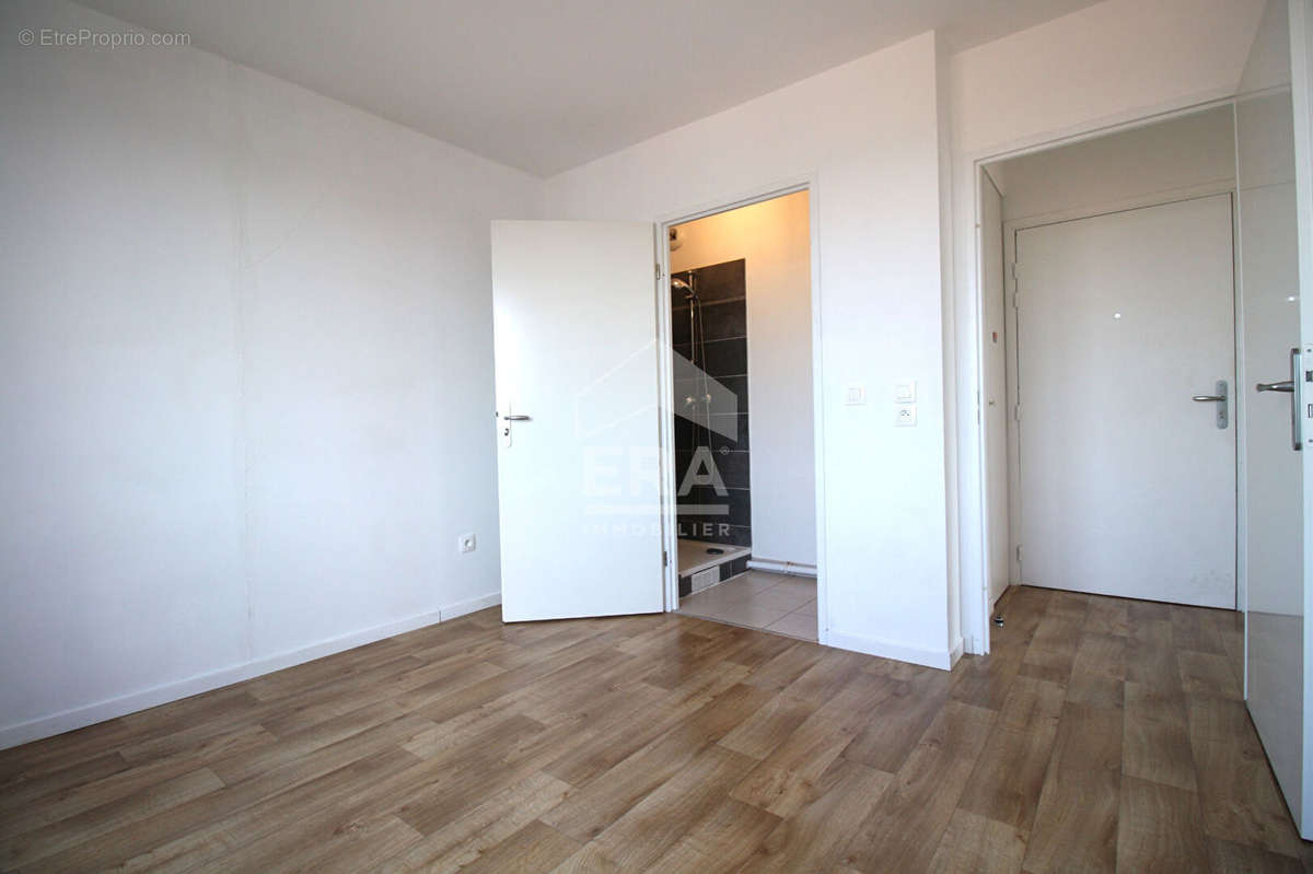 Appartement à IVRY-SUR-SEINE