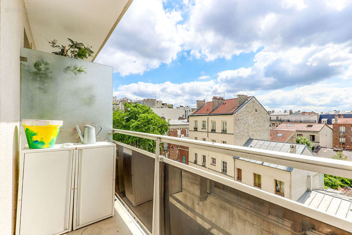 Appartement à PARIS-20E