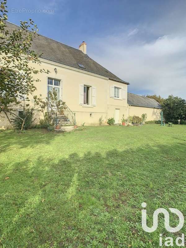 Photo 2 - Maison à SORIGNY