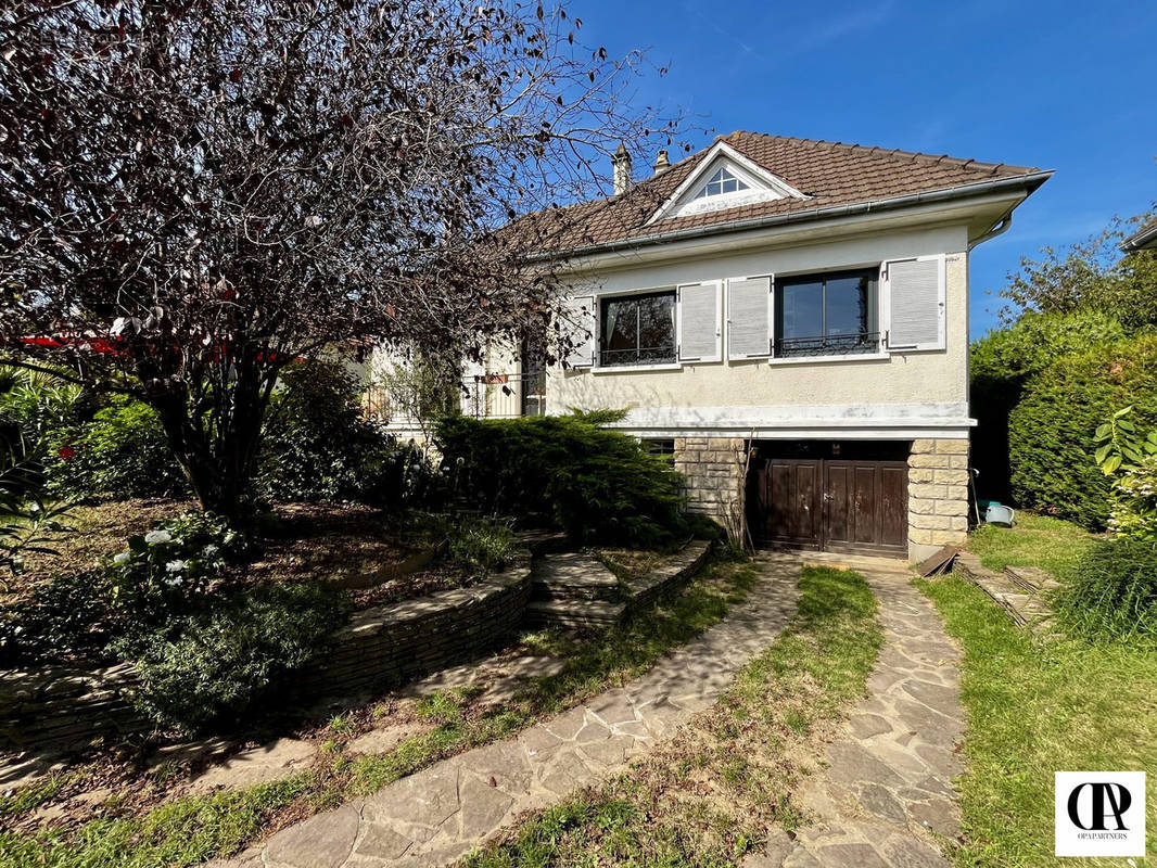 Maison à LONGJUMEAU