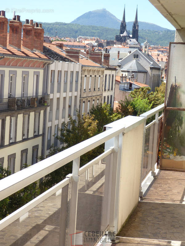 Appartement à CLERMONT-FERRAND