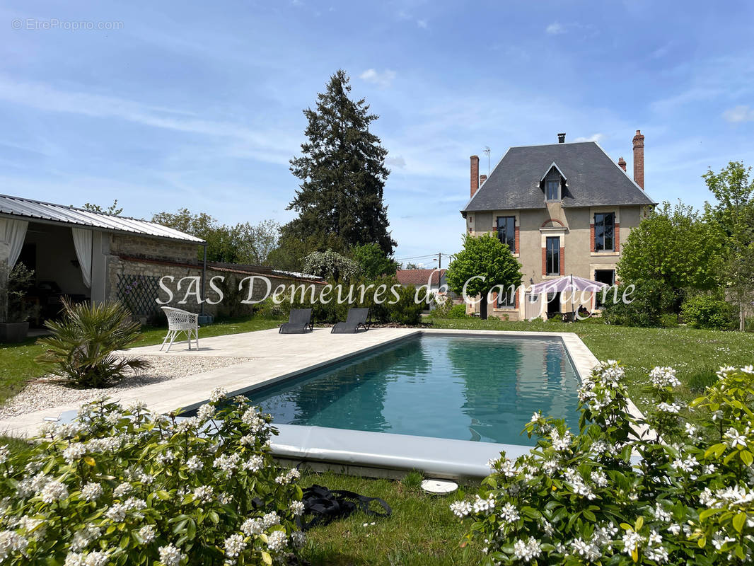 Maison à POUILLY-SUR-LOIRE