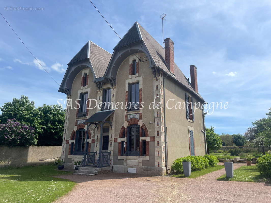 Maison à POUILLY-SUR-LOIRE