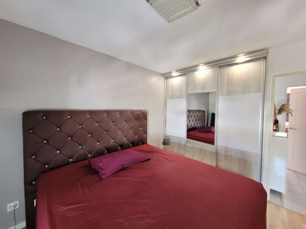 Appartement à LYON-9E