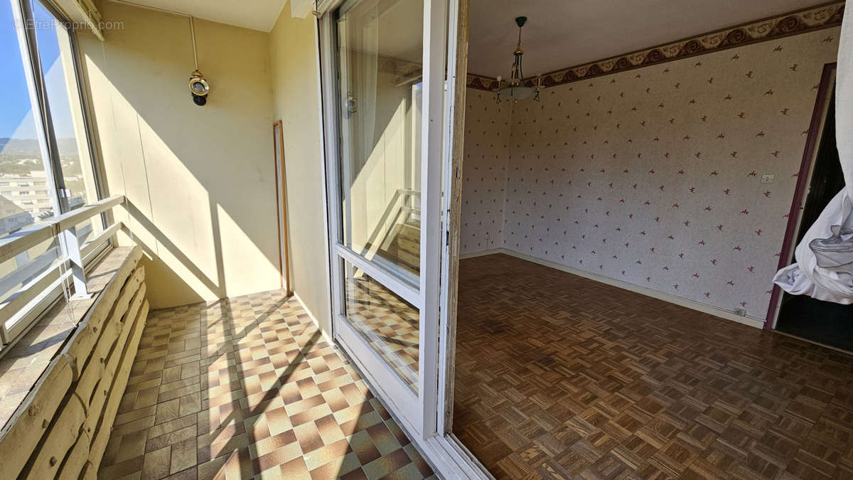 Appartement à LYON-5E