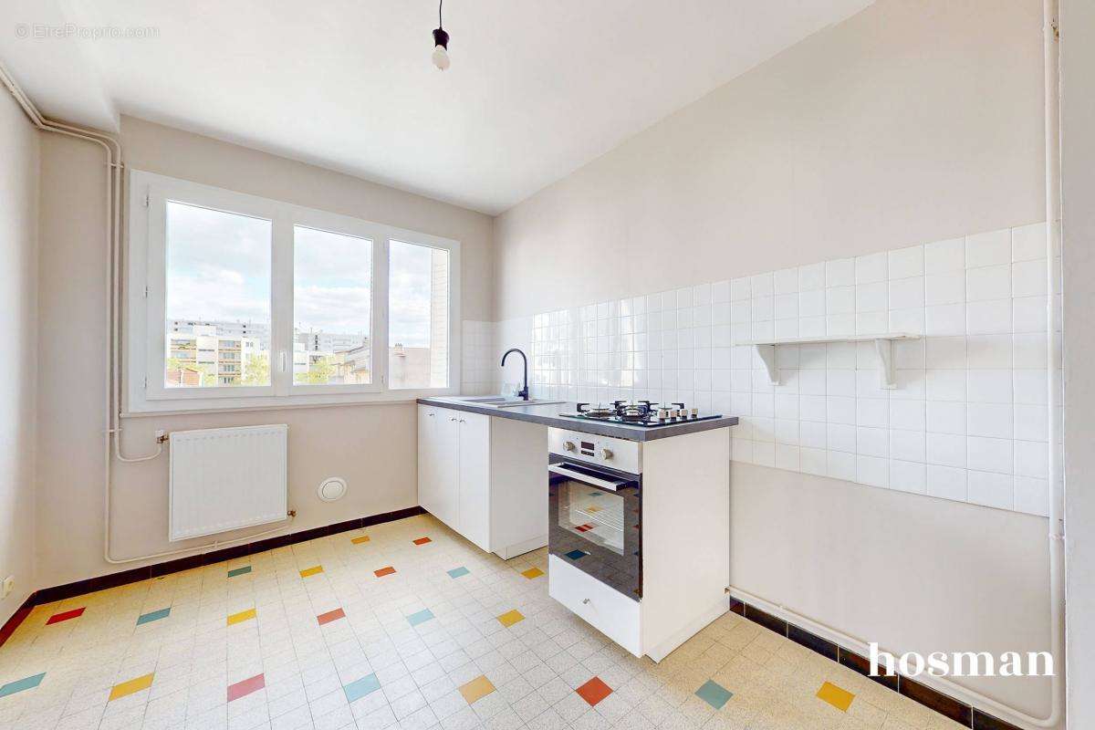 Appartement à LYON-8E