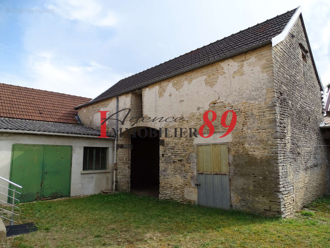 Maison à MONTBARD