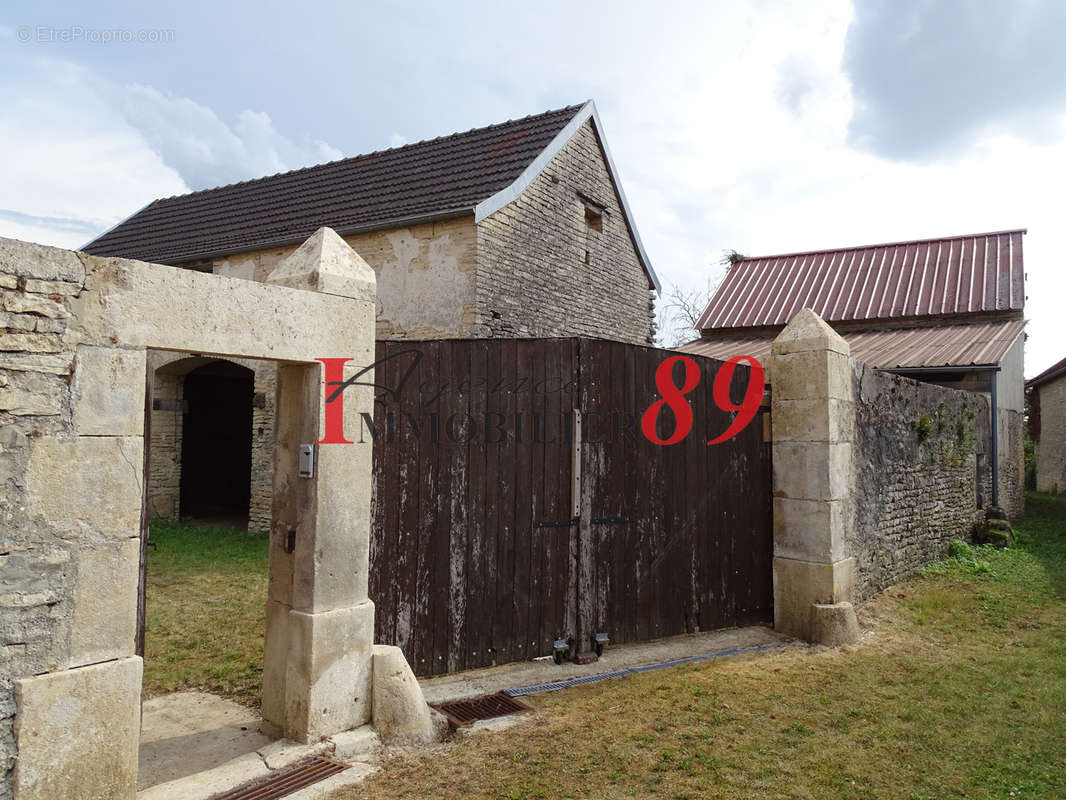 Maison à MONTBARD