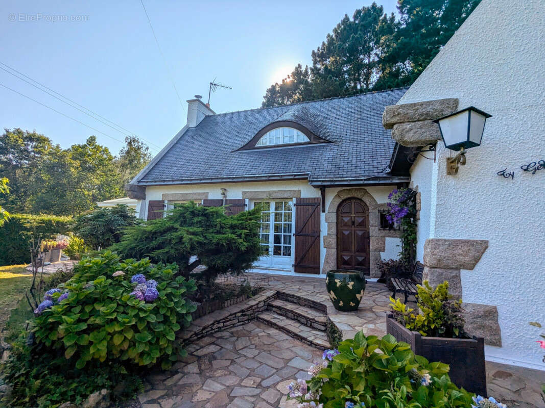 Maison à CAMOEL