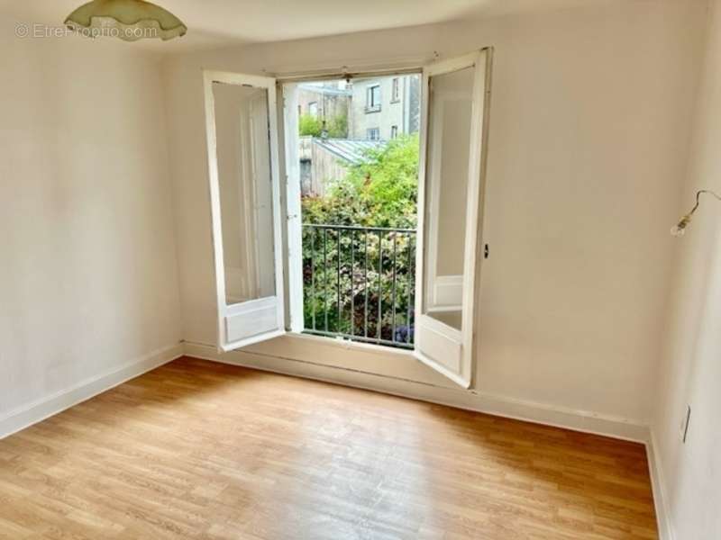 Appartement à CARHAIX-PLOUGUER