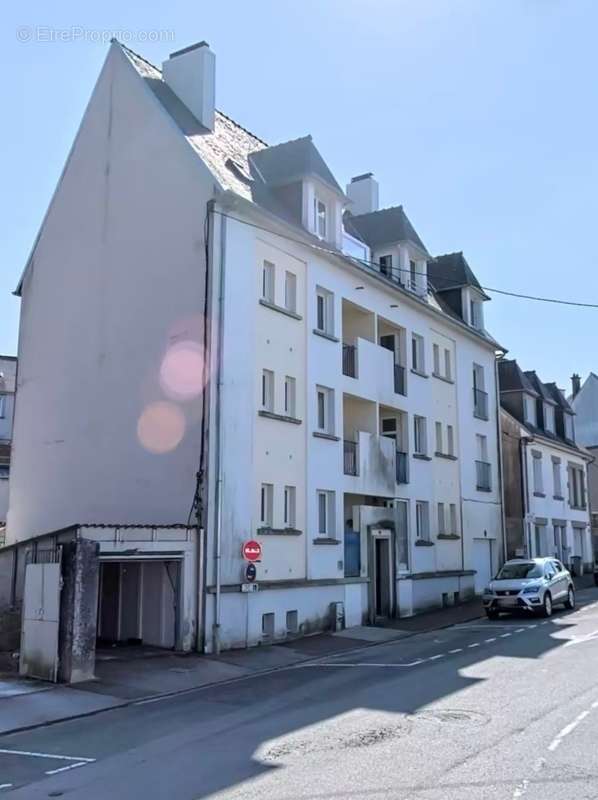 Appartement à CARHAIX-PLOUGUER