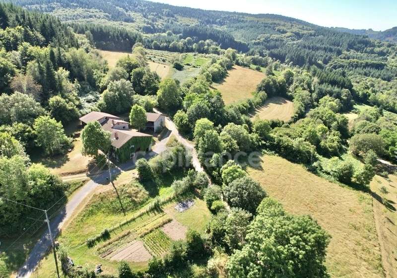 Maison à SAINT-PRIEST-LA-PRUGNE