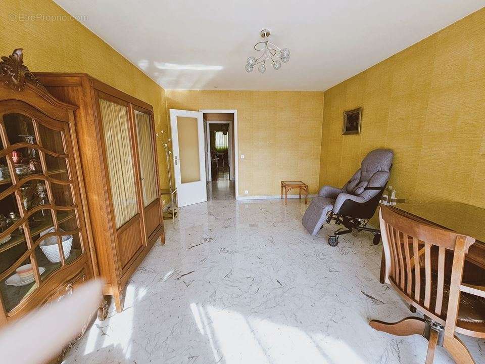 Appartement à LE CANNET