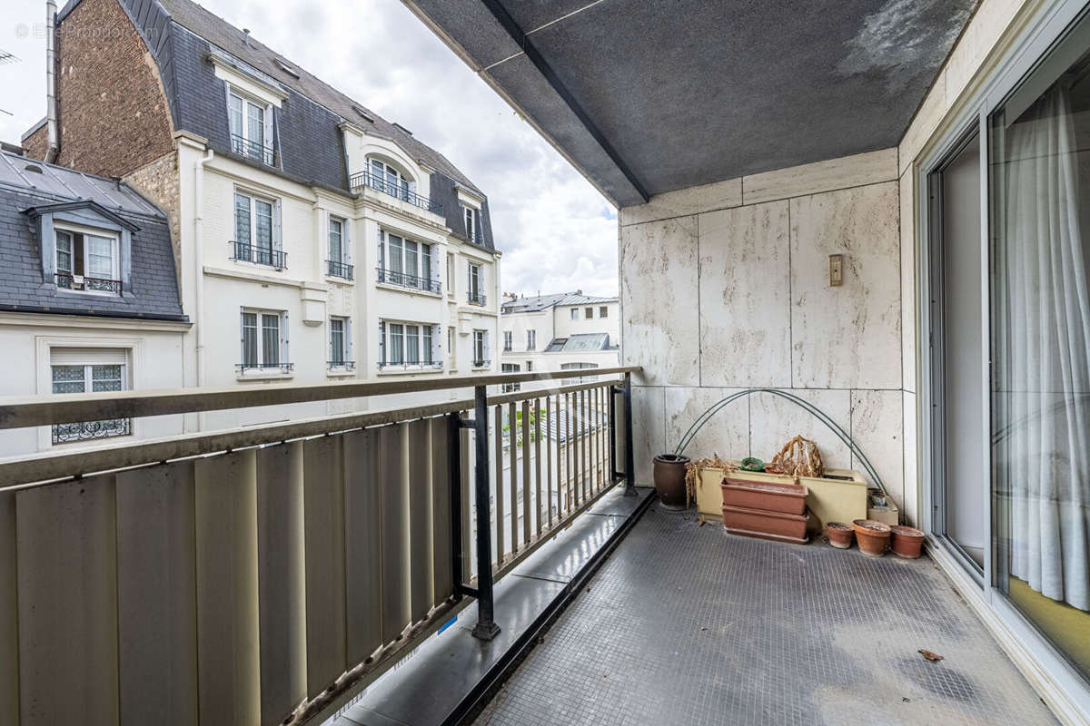 Appartement à PARIS-6E