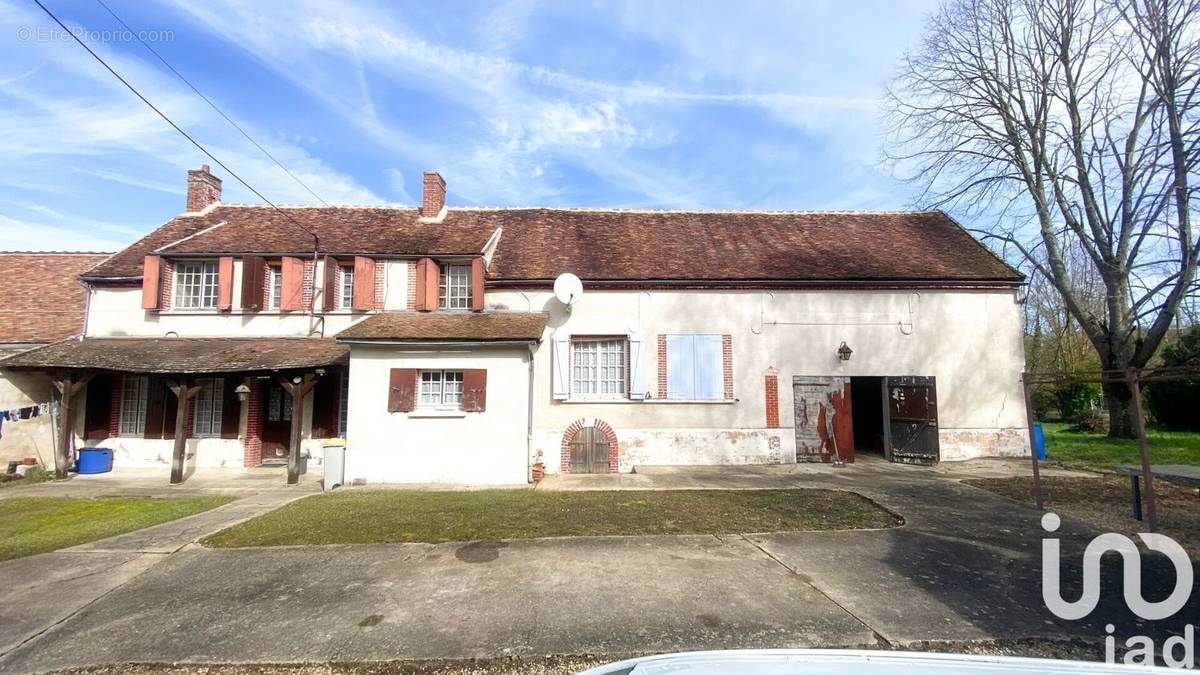 Photo 1 - Maison à SOUCY