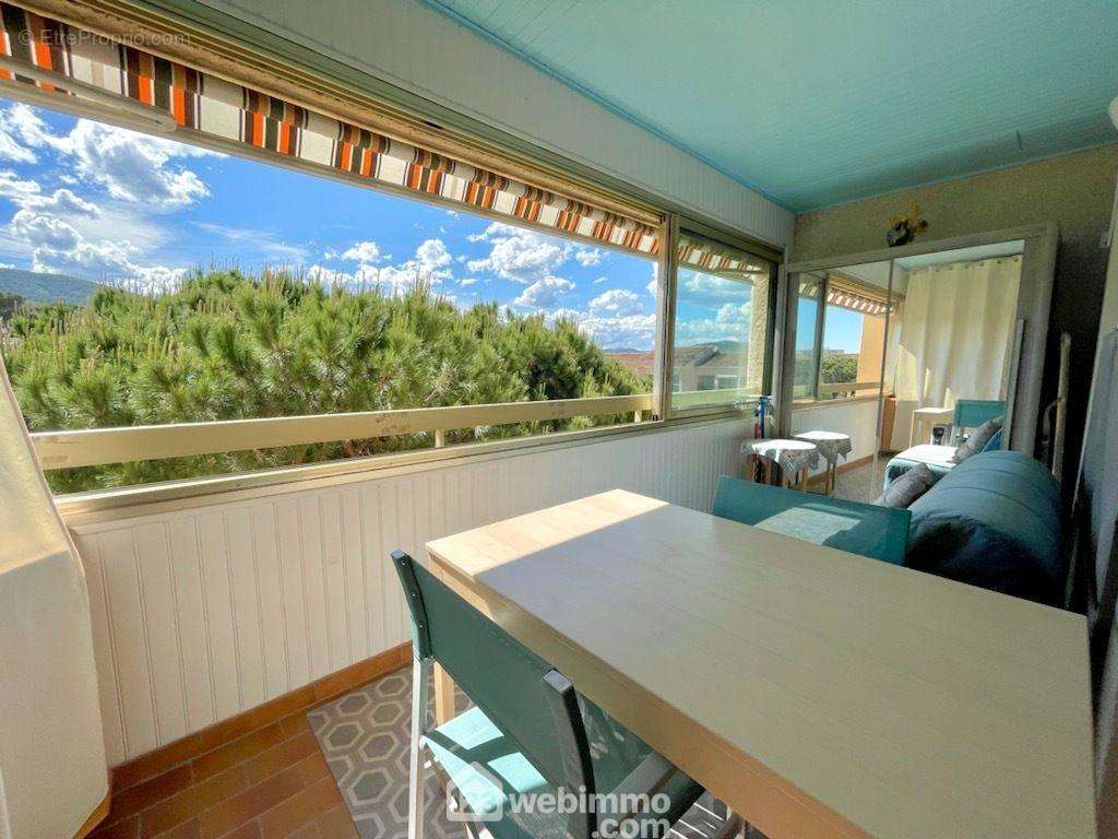 Loggia de 11m2, vue sur le Parc - Appartement à SAINTE-MAXIME