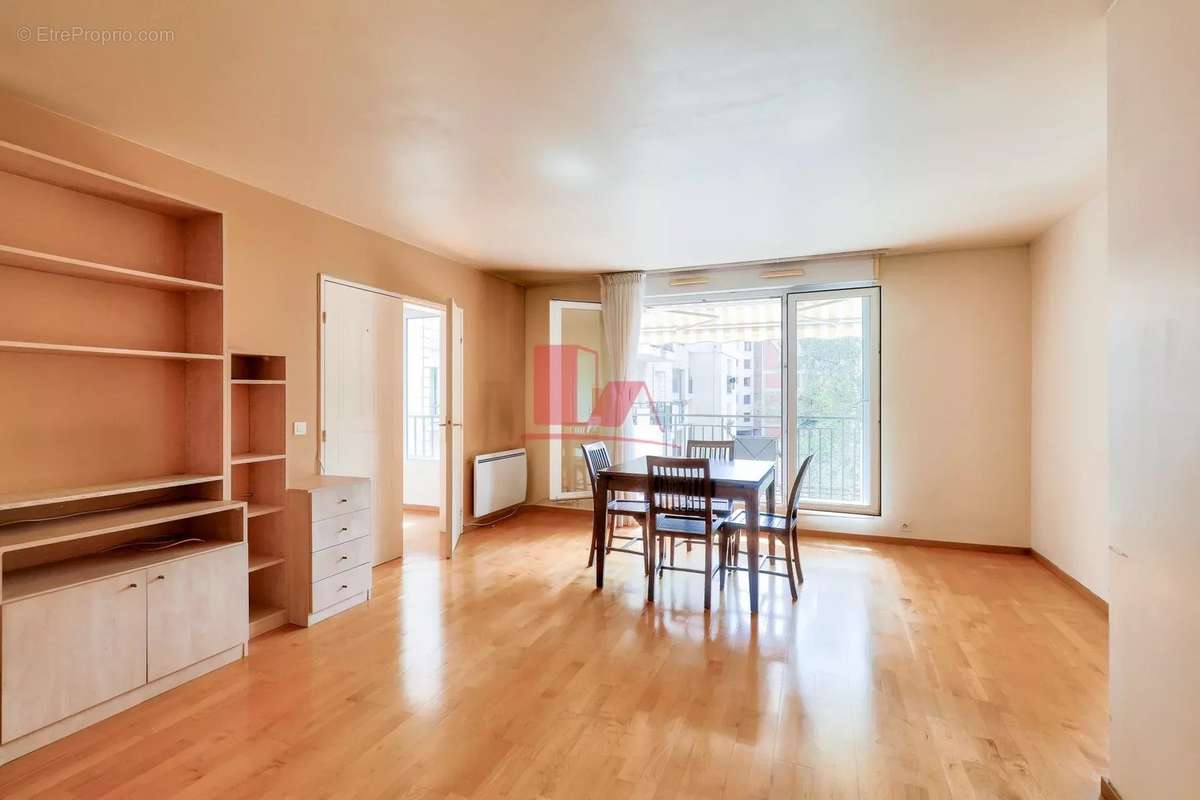 Appartement à ISSY-LES-MOULINEAUX