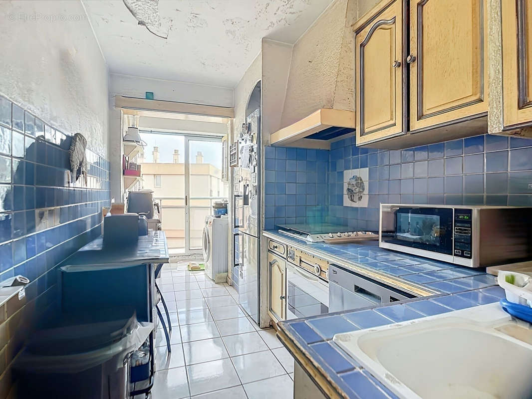 Appartement à MARSEILLE-9E