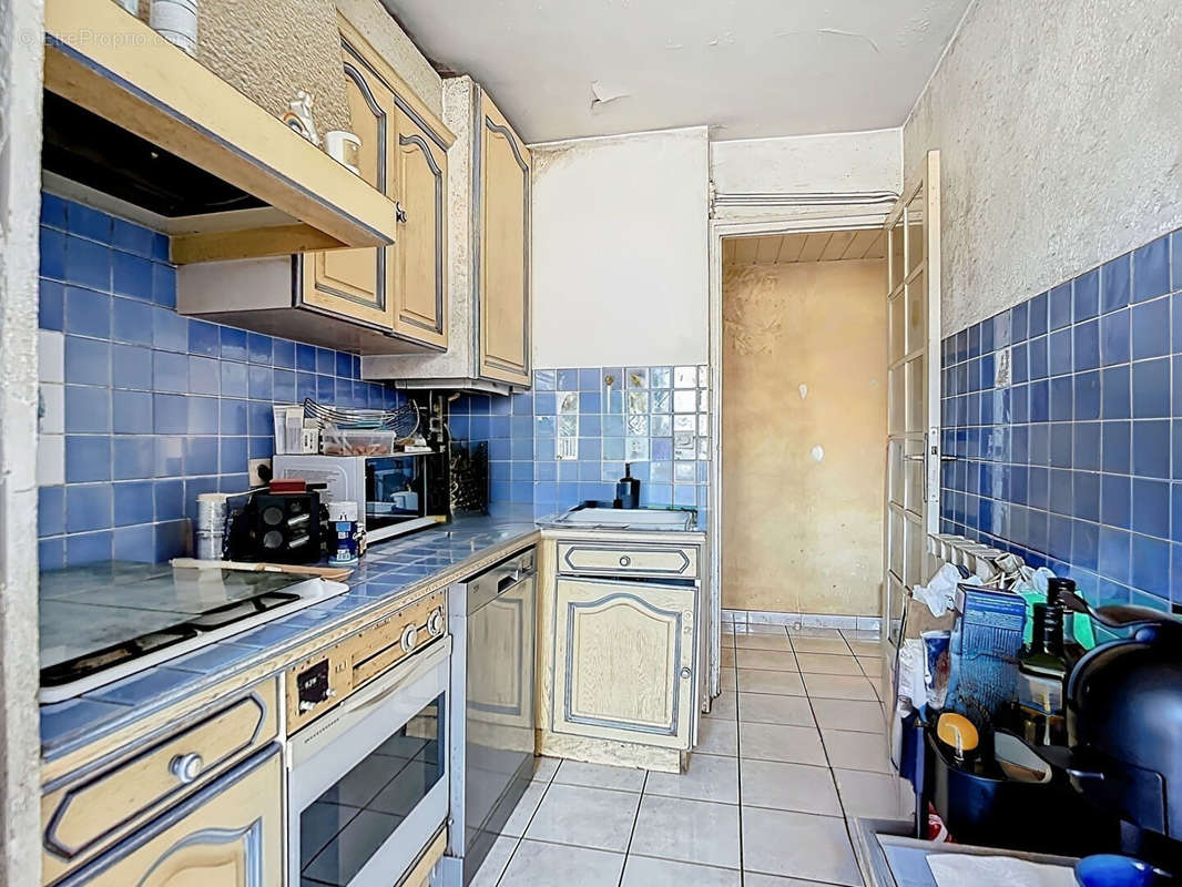 Appartement à MARSEILLE-9E