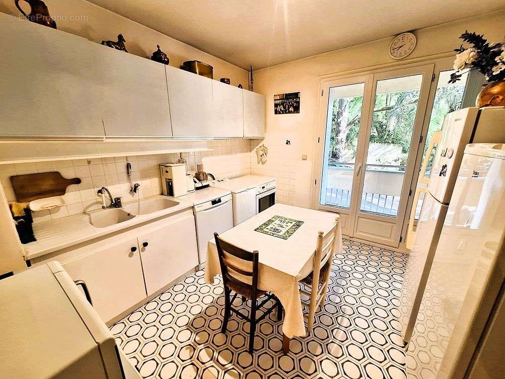 Appartement à LYON-5E