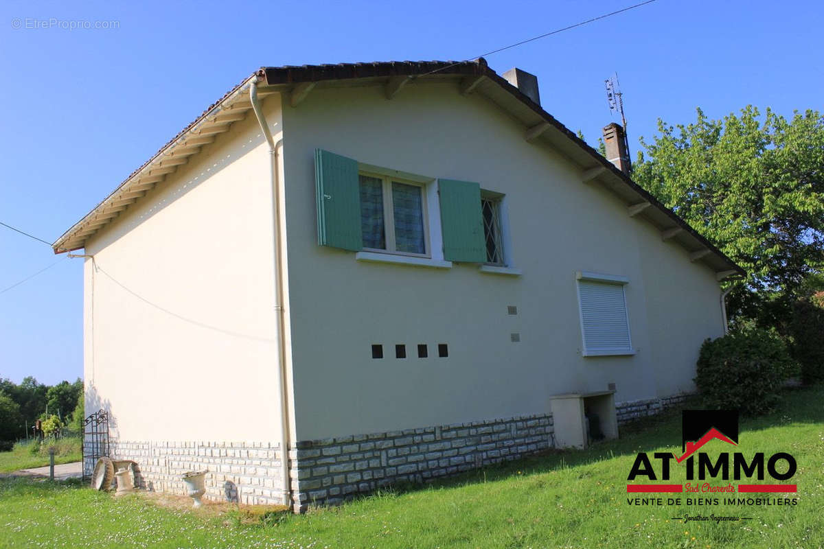 Maison à CHALAIS