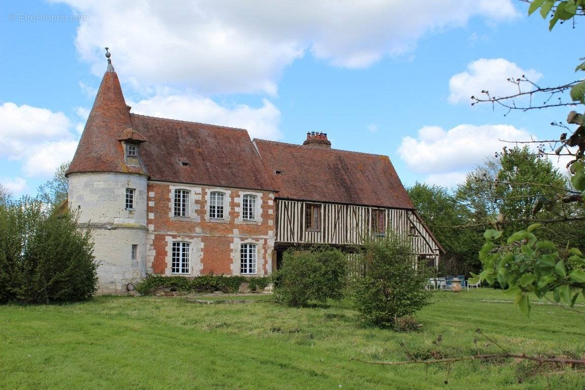 Maison à BOURG-ACHARD