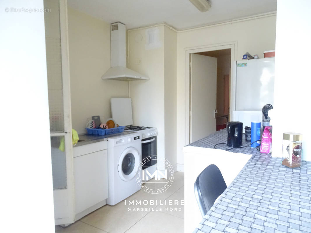 Appartement à MARSEILLE-15E