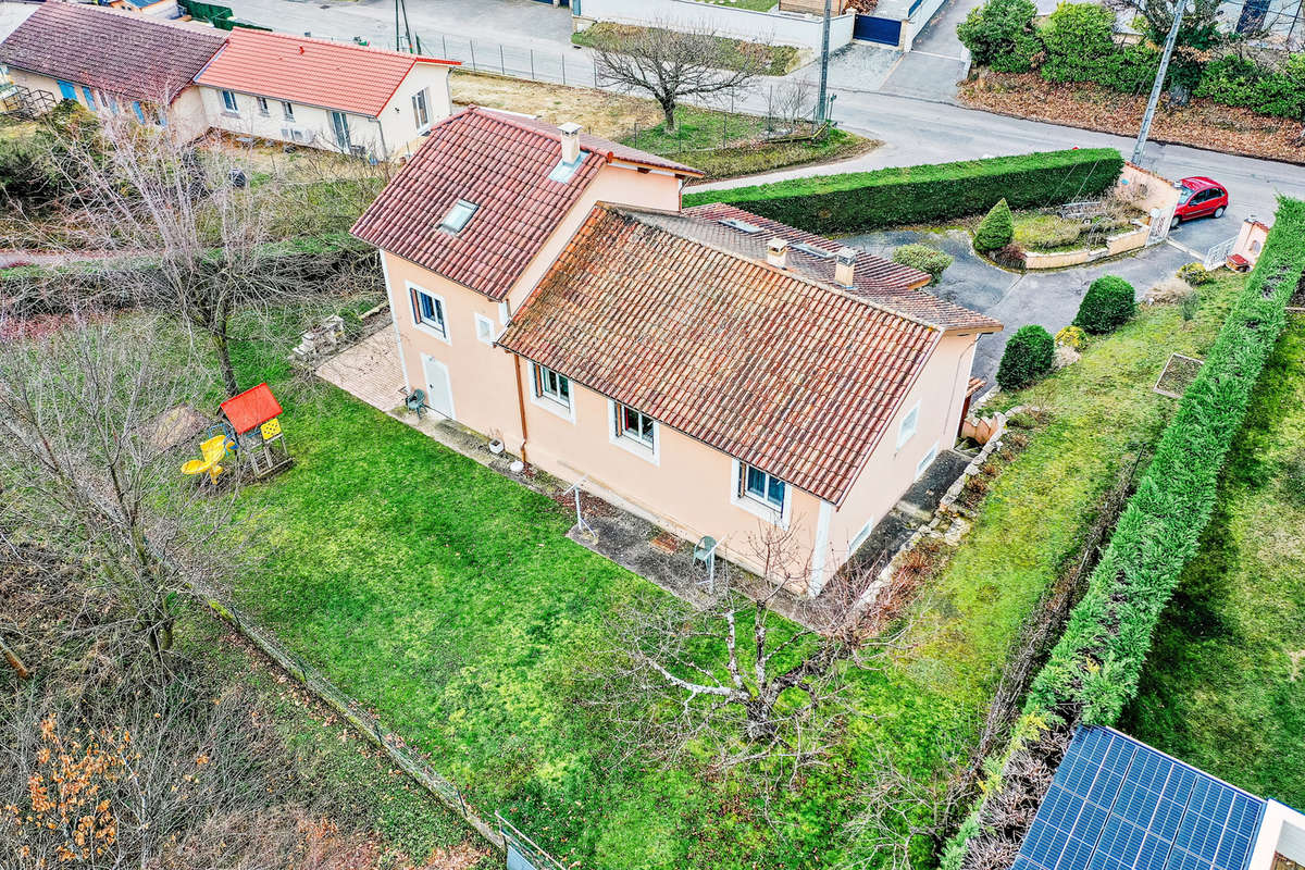 Maison à SAINT-JUST-CHALEYSSIN