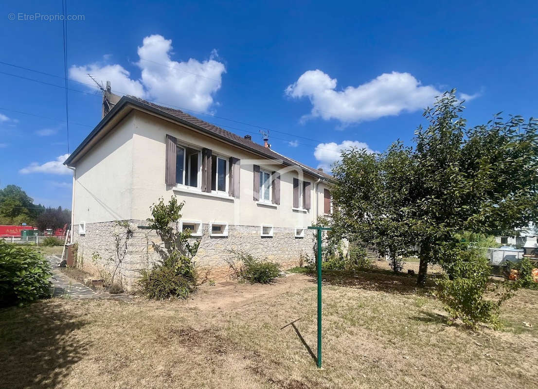 Maison à MALEMORT-SUR-CORREZE