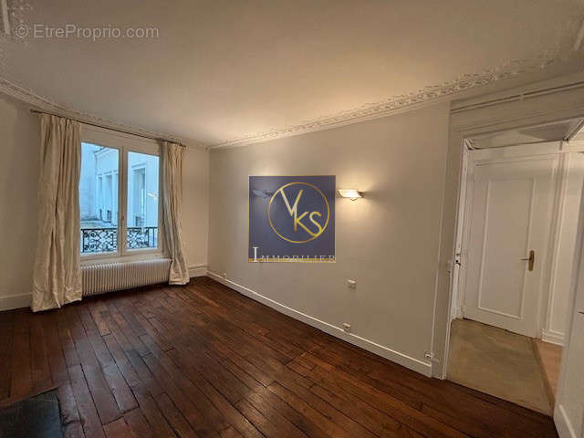 Appartement à PARIS-9E