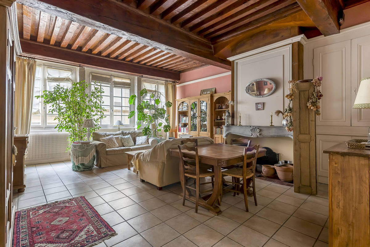 Appartement à LYON-5E