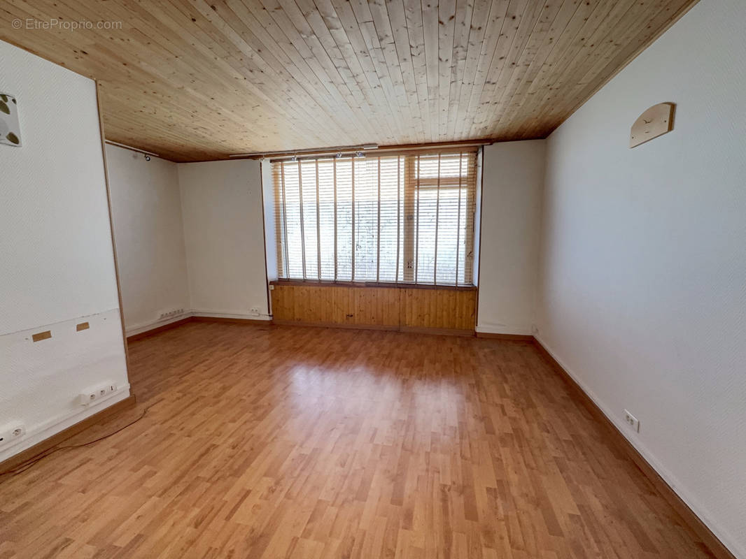 Appartement à AIX-LES-BAINS