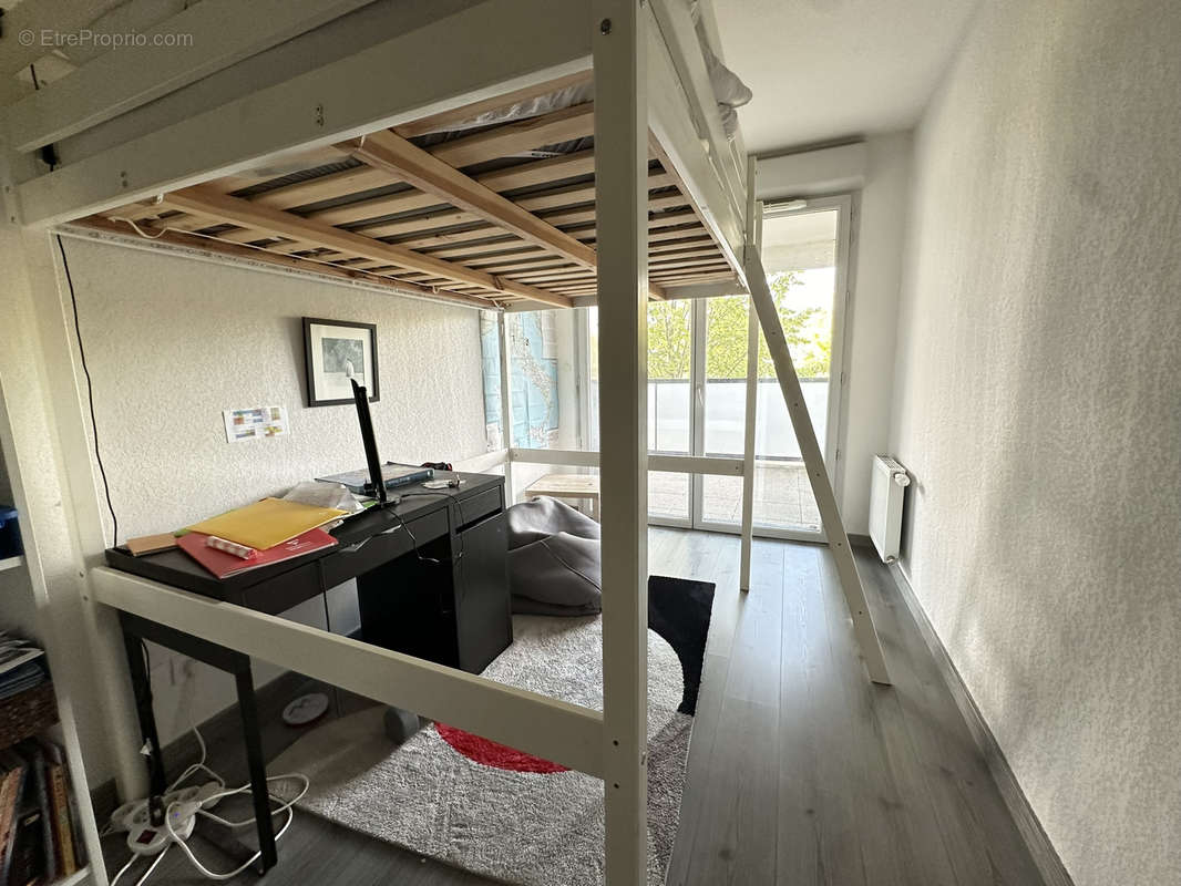 Appartement à COLOMIERS