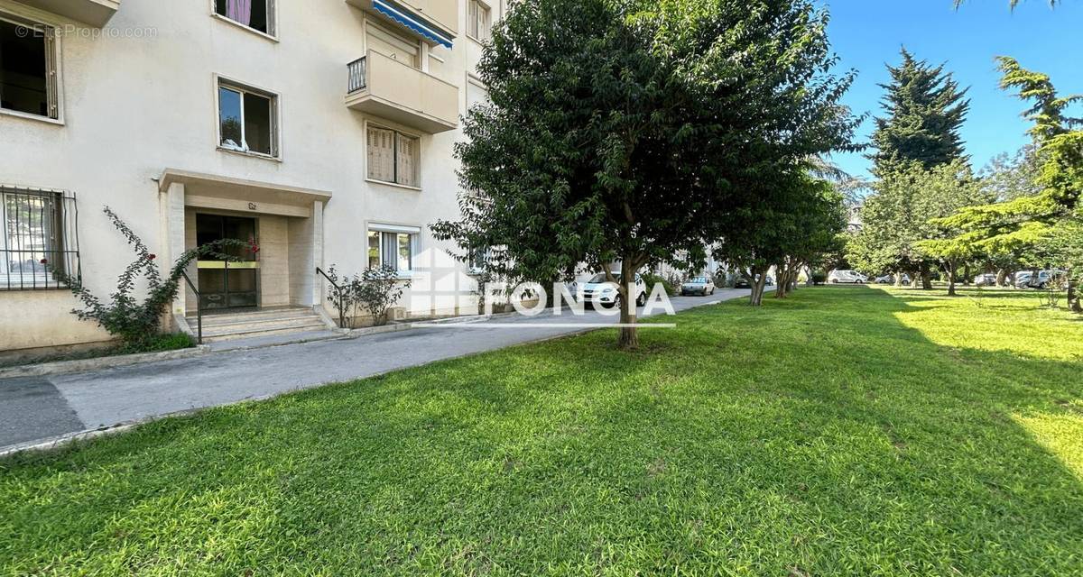 Appartement à MARSEILLE-9E