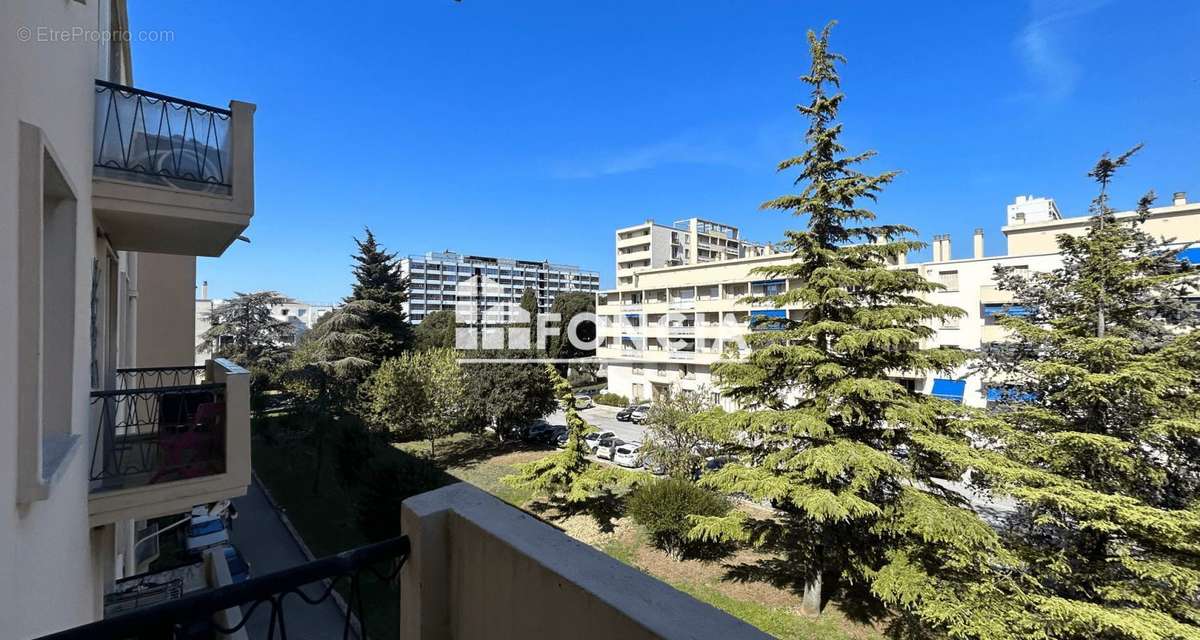 Appartement à MARSEILLE-9E