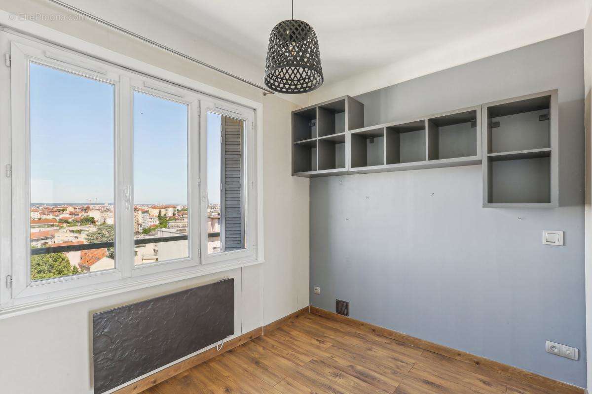 Appartement à LYON-3E