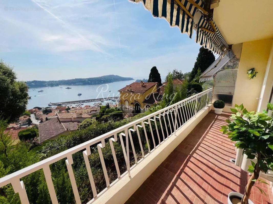 Appartement à VILLEFRANCHE-SUR-MER