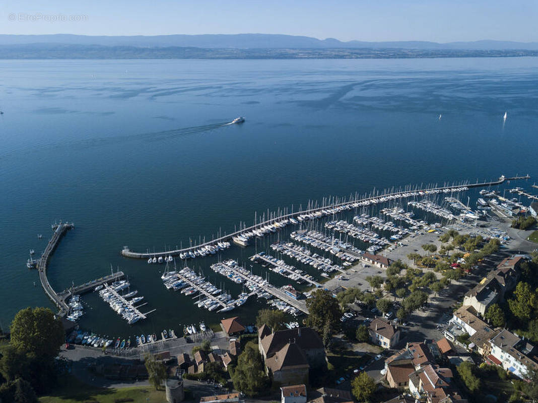 Commerce à THONON-LES-BAINS