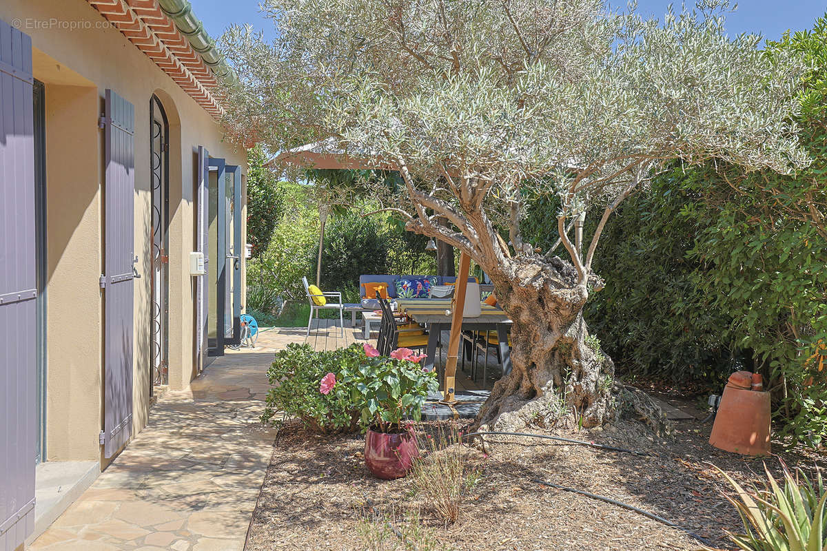 Maison à HYERES