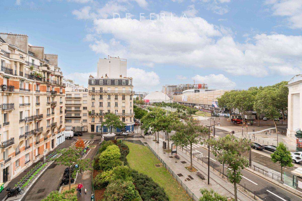 Appartement à PARIS-15E