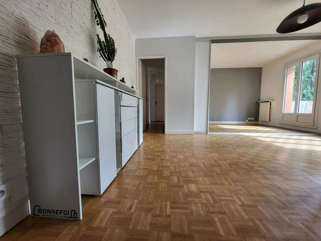 Appartement à CHAMPIGNY-SUR-MARNE