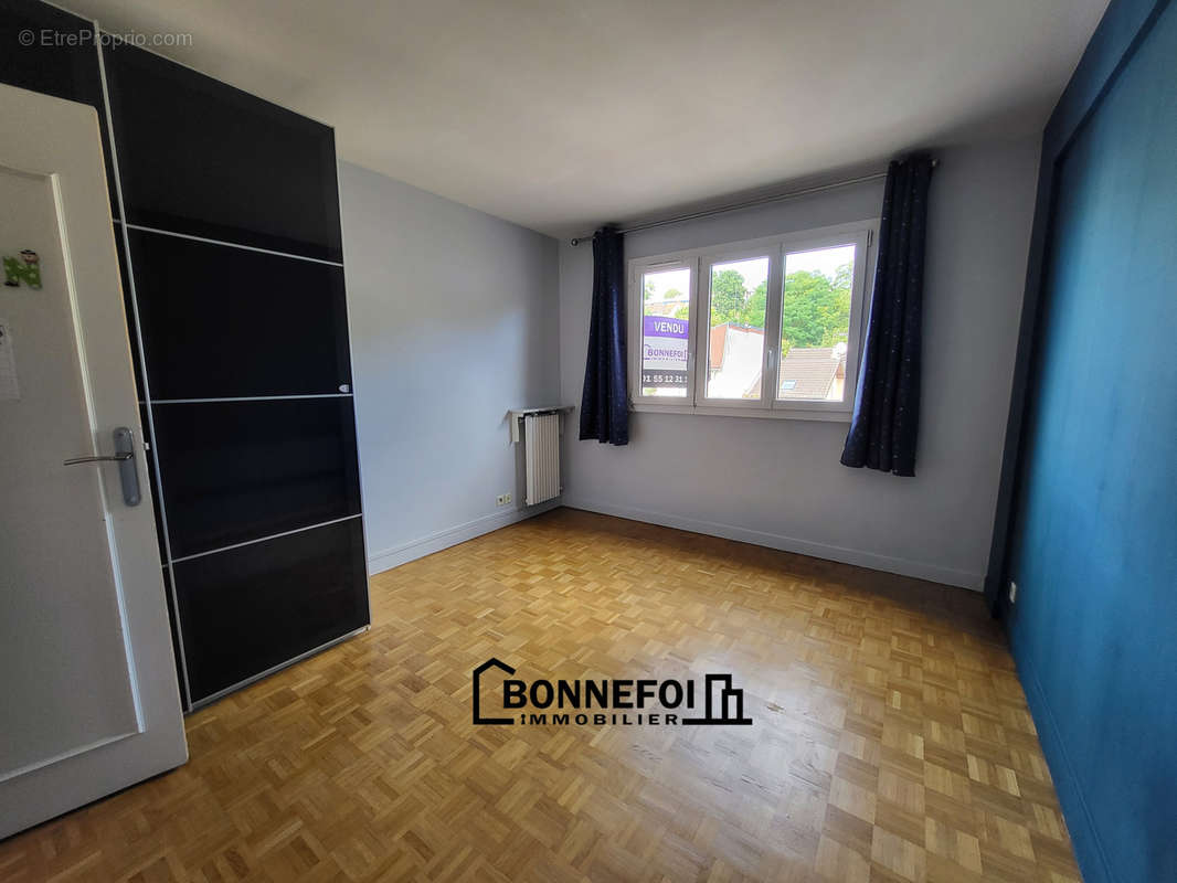 Appartement à CHAMPIGNY-SUR-MARNE