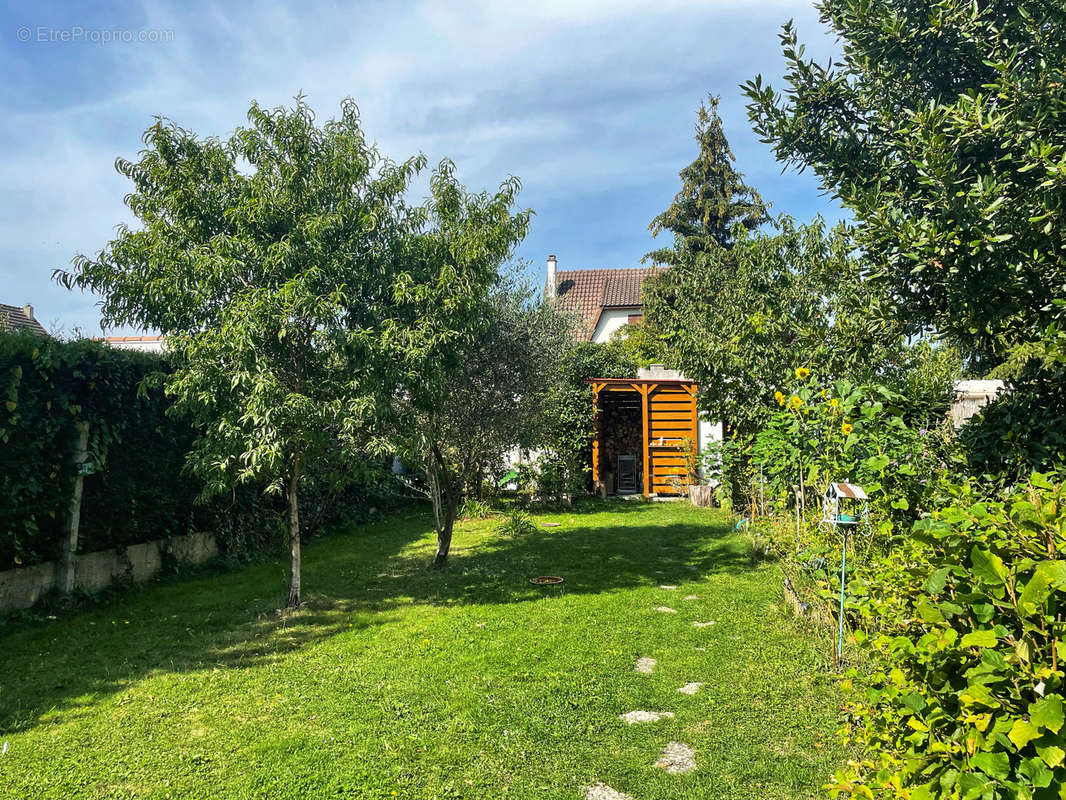 Maison à CHELLES