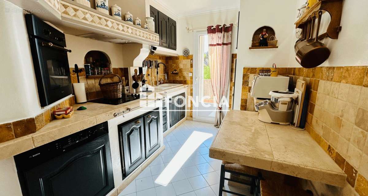 Appartement à BRIGNOLES