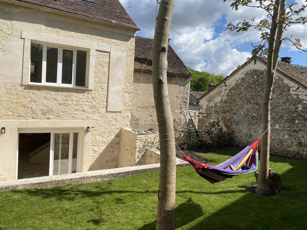 Maison à MONTIGNY-SUR-LOING